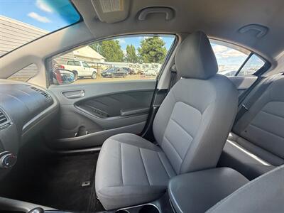 2018 Kia Forte LX   - Photo 16 - Albany, OR 97322