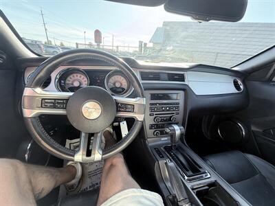 2012 Ford Mustang V6   - Photo 13 - Albany, OR 97322