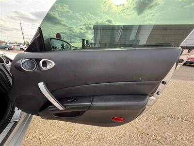 2008 Nissan 350Z   - Photo 7 - Albany, OR 97322