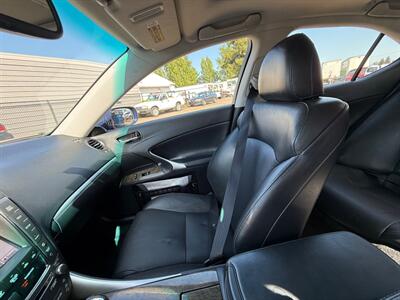 2012 Lexus IS 250   - Photo 15 - Albany, OR 97322