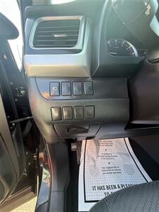 2018 Toyota Highlander LE Plus   - Photo 12 - Albany, OR 97322