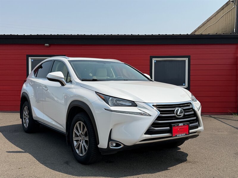 2015 Lexus NX 200t 200t Luxury