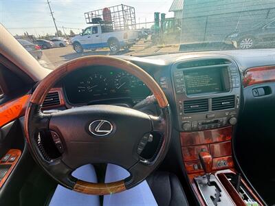 2005 Lexus LS 430   - Photo 12 - Albany, OR 97322