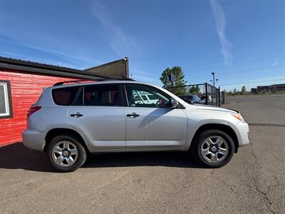 2012 Toyota RAV4   - Photo 2 - Albany, OR 97322