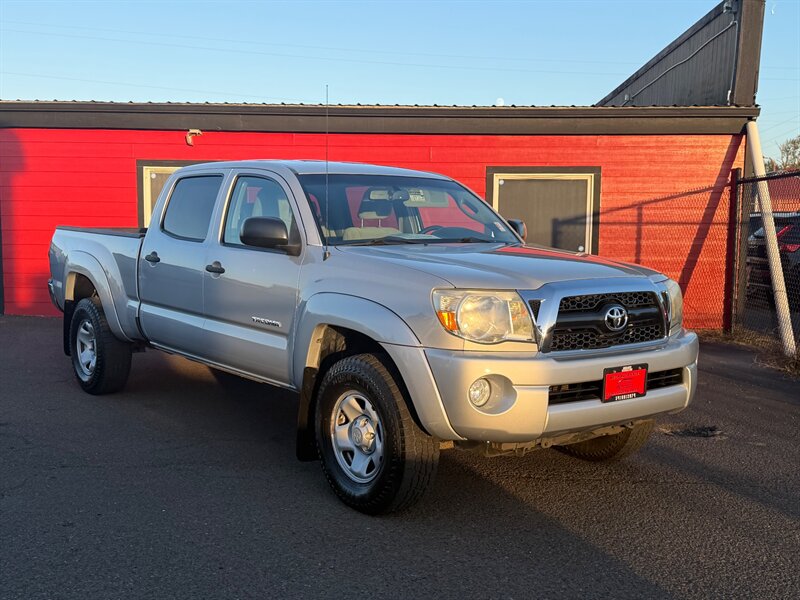 2011 Toyota Tacoma PreRunner V6 GRN270L