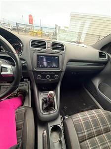 2012 Volkswagen GTI Base PZEV   - Photo 15 - Albany, OR 97322