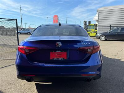2022 Alfa Romeo Giulia Ti   - Photo 5 - Albany, OR 97322