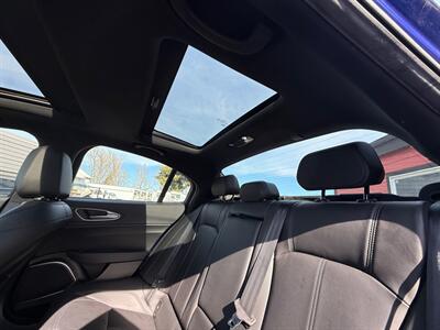 2022 Alfa Romeo Giulia Ti   - Photo 11 - Albany, OR 97322