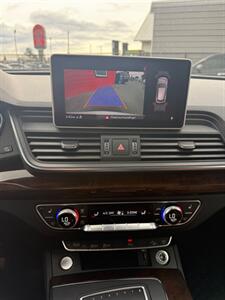 2019 Audi Q5 quattro Premium Plus 45 T   - Photo 22 - Albany, OR 97322