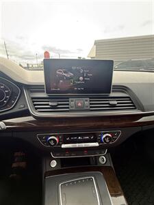 2019 Audi Q5 quattro Premium Plus 45 T   - Photo 20 - Albany, OR 97322