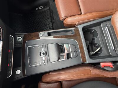 2019 Audi Q5 quattro Premium Plus 45 T   - Photo 18 - Albany, OR 97322