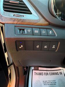 2017 Hyundai SANTA FE SE Ultimate   - Photo 6 - Albany, OR 97322