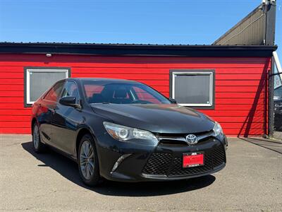 2016 Toyota Camry SE Sedan