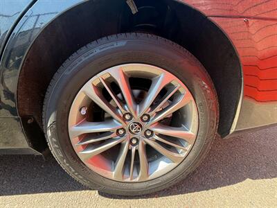 2016 Toyota Camry SE   - Photo 14 - Albany, OR 97322