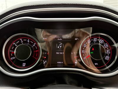 2015 Dodge Challenger R/T Plus   - Photo 17 - Albany, OR 97322