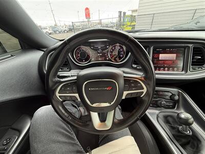 2015 Dodge Challenger R/T Plus   - Photo 16 - Albany, OR 97322