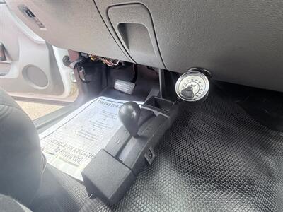 2011 GMC Sierra 2500HD Work Truck   - Photo 10 - Albany, OR 97322