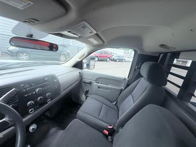 2011 GMC Sierra 2500HD Work Truck   - Photo 6 - Albany, OR 97322