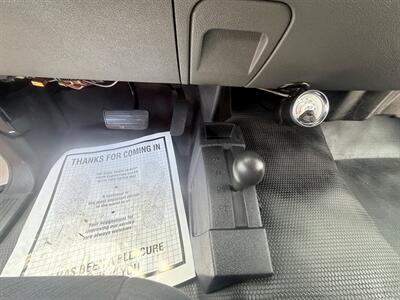 2011 GMC Sierra 2500HD Work Truck   - Photo 9 - Albany, OR 97322