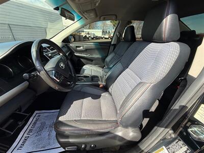 2015 Toyota Camry SE   - Photo 6 - Albany, OR 97322