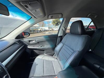2015 Toyota Camry SE   - Photo 13 - Albany, OR 97322