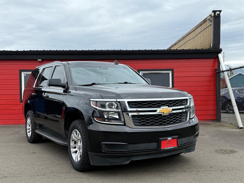 2017 Chevrolet Tahoe LT   - Photo 1 - Albany, OR 97322