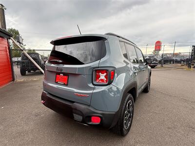 2017 Jeep Renegade Trailhawk   - Photo 3 - Albany, OR 97322