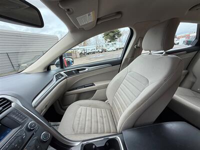 2018 Ford Fusion SE   - Photo 12 - Albany, OR 97322
