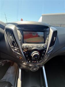 2016 Hyundai VELOSTER Turbo R-Spec   - Photo 16 - Albany, OR 97322