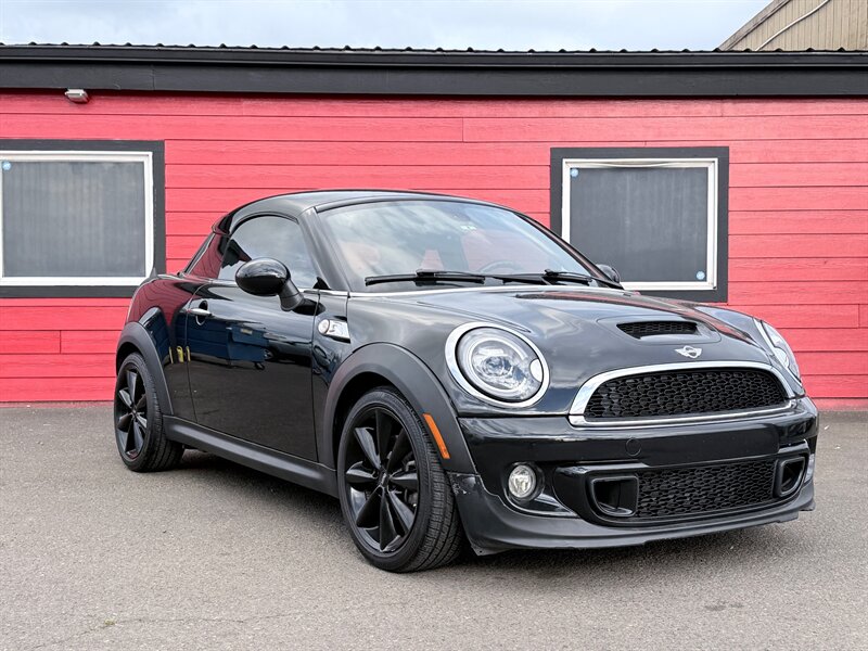 2015 MINI Coupe Cooper S   - Photo 1 - Albany, OR 97322