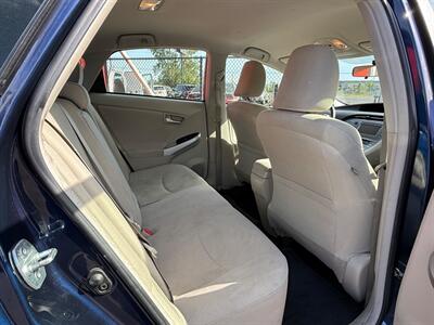 2014 Toyota Prius Two   - Photo 7 - Albany, OR 97322
