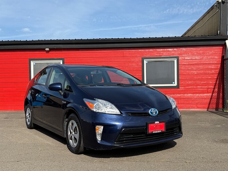 2014 Toyota Prius Two   - Photo 1 - Albany, OR 97322