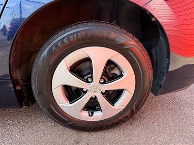 2014 Toyota Prius Two   - Photo 11 - Albany, OR 97322