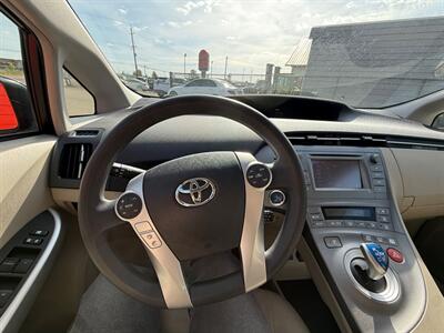2014 Toyota Prius Two   - Photo 19 - Albany, OR 97322