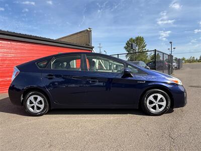2014 Toyota Prius Two   - Photo 2 - Albany, OR 97322