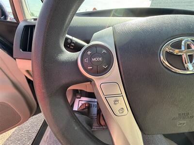 2014 Toyota Prius Two   - Photo 13 - Albany, OR 97322