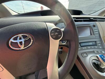 2014 Toyota Prius Two   - Photo 12 - Albany, OR 97322