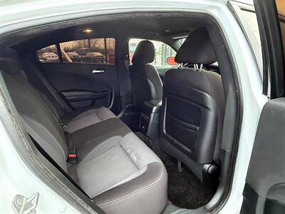 2018 Dodge Charger SXT   - Photo 6 - Albany, OR 97322