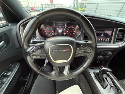 2018 Dodge Charger SXT   - Photo 18 - Albany, OR 97322