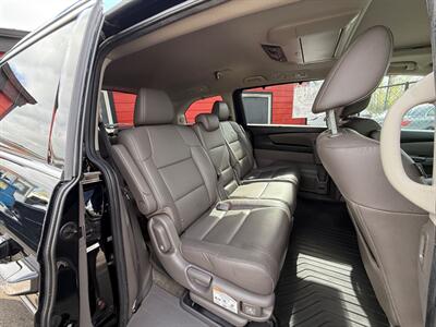 2015 Honda Odyssey Touring Elite   - Photo 12 - Albany, OR 97322