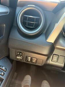 2017 Toyota RAV4 LE   - Photo 10 - Albany, OR 97322