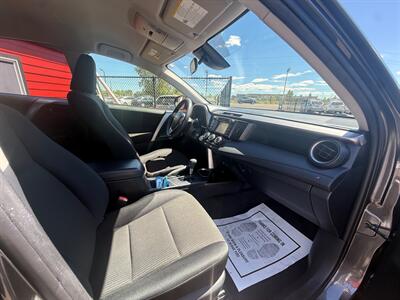 2017 Toyota RAV4 LE   - Photo 8 - Albany, OR 97322