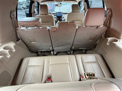 2011 Ford Expedition XLT   - Photo 8 - Albany, OR 97322