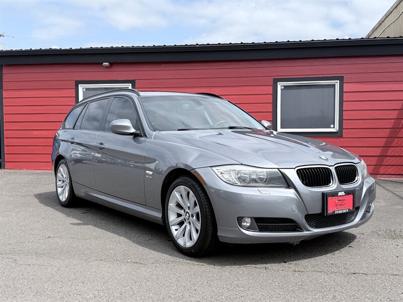 2012 BMW 3 Series 328i xDrive   - Photo 1 - Albany, OR 97322