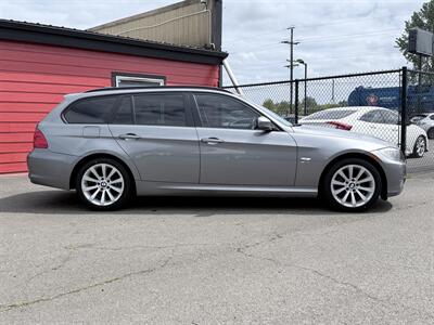 2012 BMW 3 Series 328i xDrive   - Photo 2 - Albany, OR 97322