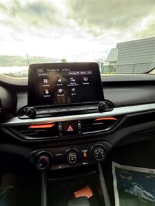 2023 Kia Forte LXS   - Photo 13 - Albany, OR 97322