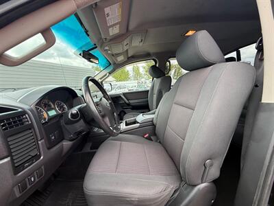 2012 Nissan Titan SV   - Photo 6 - Albany, OR 97322