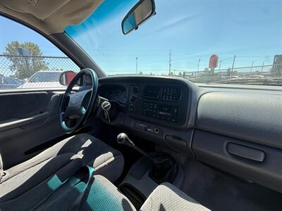 1998 Dodge Dakota   - Photo 13 - Albany, OR 97322