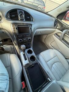 2014 Buick Enclave Premium   - Photo 12 - Albany, OR 97322
