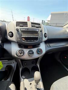 2007 Toyota RAV4 Sport   - Photo 15 - Albany, OR 97322